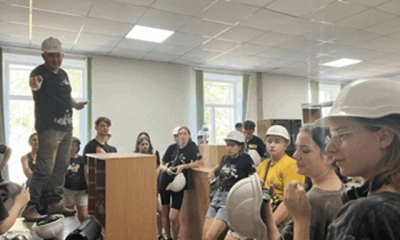 Молодежь объединилась, чтобы восстановить библиотеку в Рогани