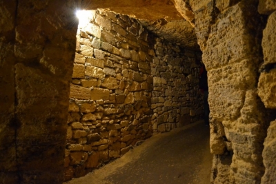 В Харькове расчищают катакомбы