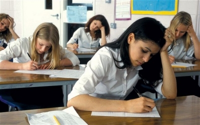 Правоохранители проводят беседы со школьниками