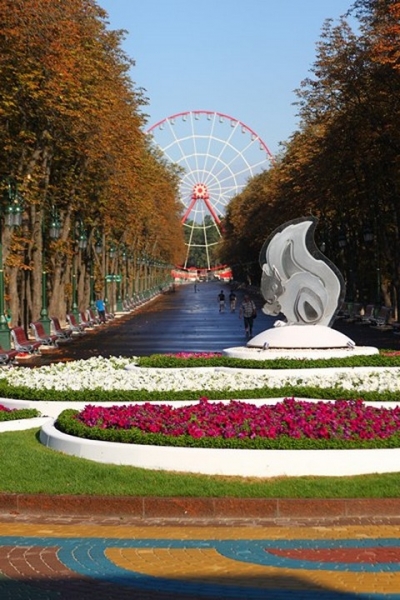 В парке им. Горького прошли осенние праздники