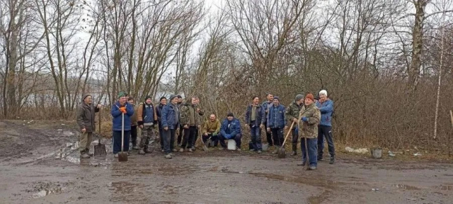 Жители четырех сел Богодуховского района сами отремонтировали дорогу в райцентр