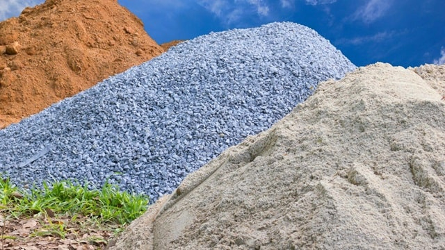 Компания по продаже щебня, песка и строительных материалов в Харькове