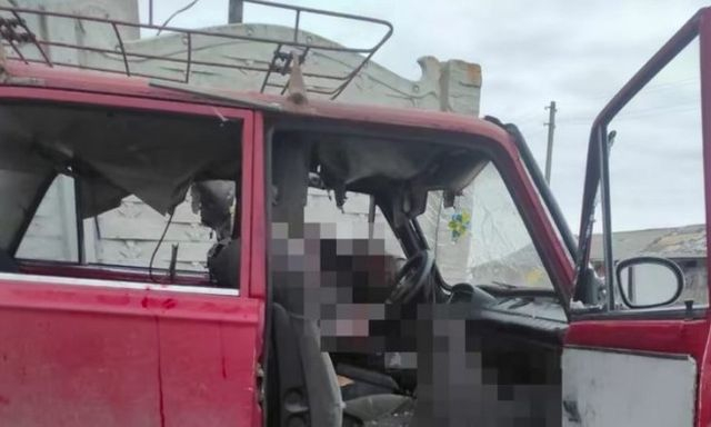 Оккупант направил дрон на гражданский автомобиль – есть погибшие и раненая