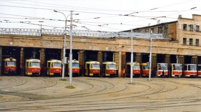 В Харькове из-за долгов встал электротранспорт