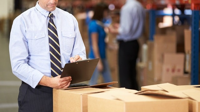 Таможенный брокер: кто это и чем занимается