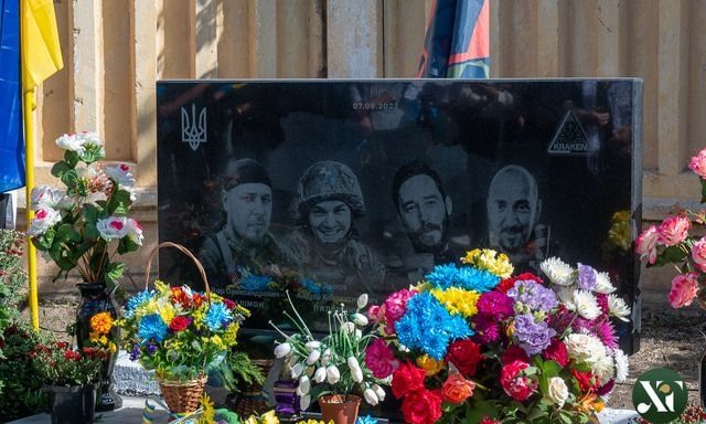 В Балаклее открыли памятник бойцам спецподразделения «Кракен» (фото)