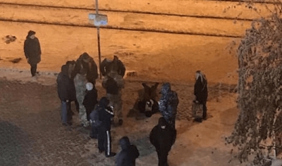 На выходе из метро Харькова горожане обнаружили мертвого мужчину