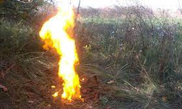 Подросток бросил в костер пакет с порохом и получил серьезные ожоги