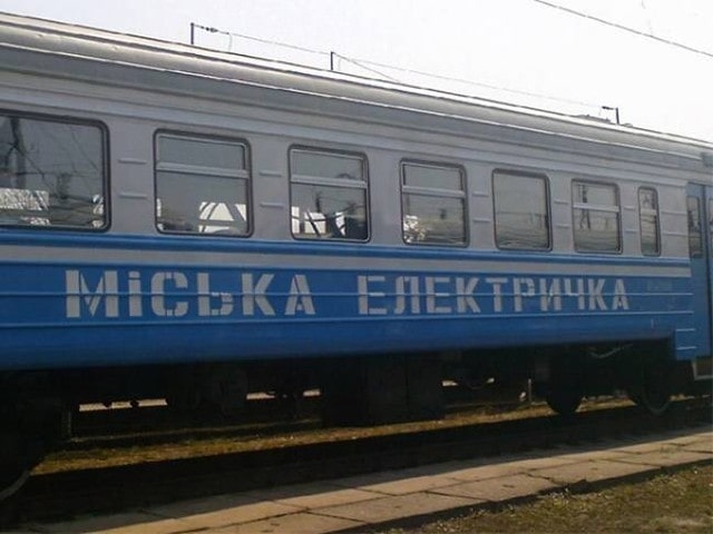 Суд наказал молодчиков, избивших и ограбивших пассажира электрички