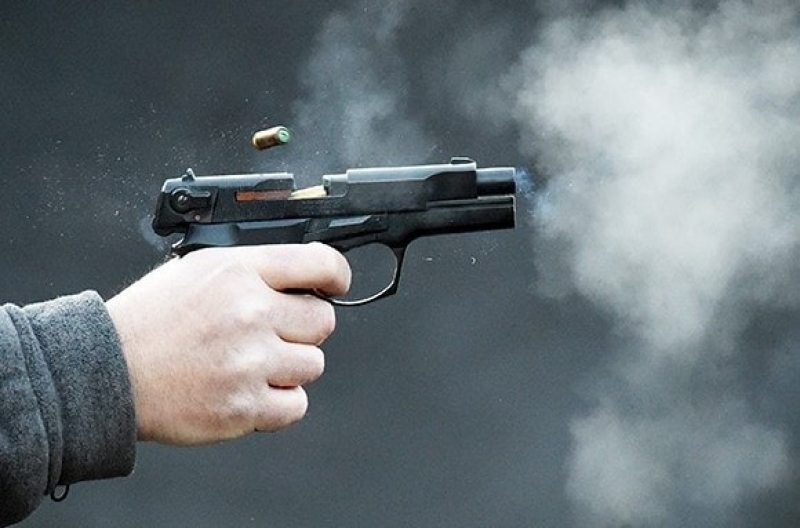 Подробности стрельбы пьяного полицейского возле детской площадки