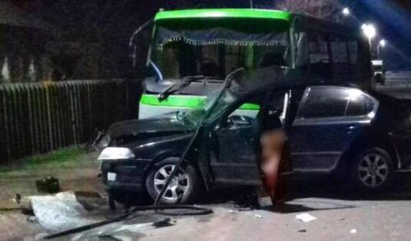 Ужасное ДТП в Балаклее: есть погибшие и пострадавшие (видео)