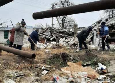 В Золочеве к разбору завалов привлекают безработных