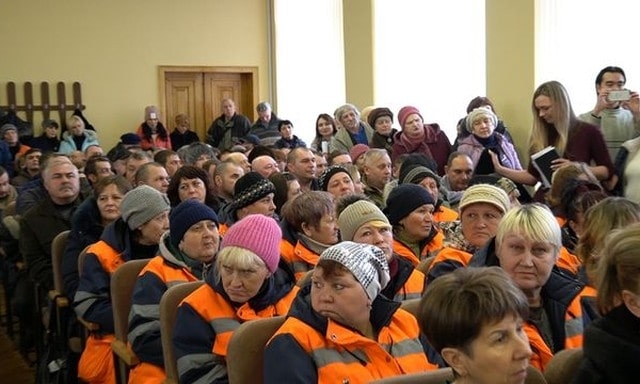 Коммунальное противостояние в Изюме – снижения тарифов пока не будет