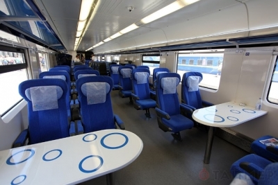 Поезд Винница-Харьков задержали на 1,5 часа из-за мертвеца в вагоне