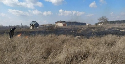 В Дергачевском районе в один день произошло два пожара на открытой местности