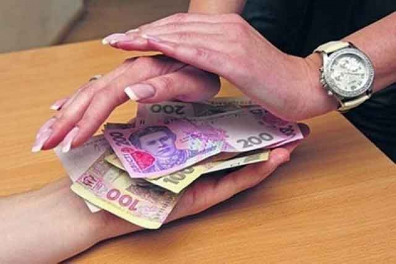 Харьковская чиновница намеревалась заработать на псевдопереселенцах