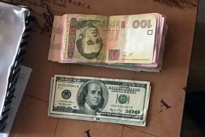 Без взяток никак – разоблачены патрульные-взяточники