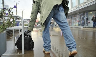 В центре Харькова обнаружили рюкзак с оружием и взрывчаткой