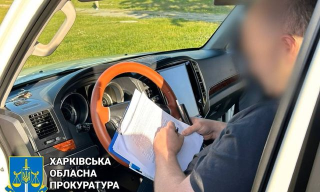 Смотрителя кладбища подозревают в вымогательстве неправомерной выгоды