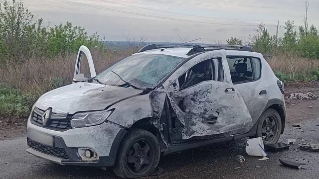 Вражеский дрон атаковал легковой автомобиль – пострадали три женщины