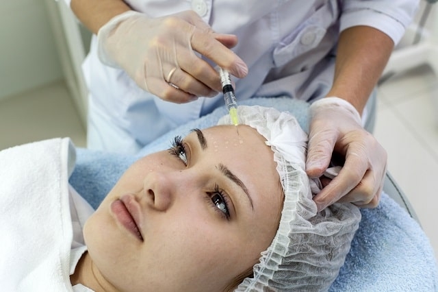 Мезотерапия для лица: что это такое, как проводится, противопоказания - обзор от «Правильной косметологии»