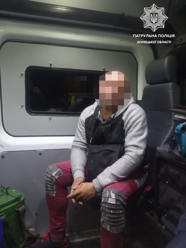 Сотрудники полиции задержали водителя, сбежавшего с места ДТП