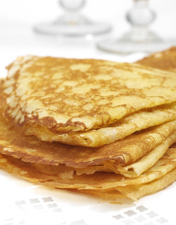 В районах города отмечают Масленицу