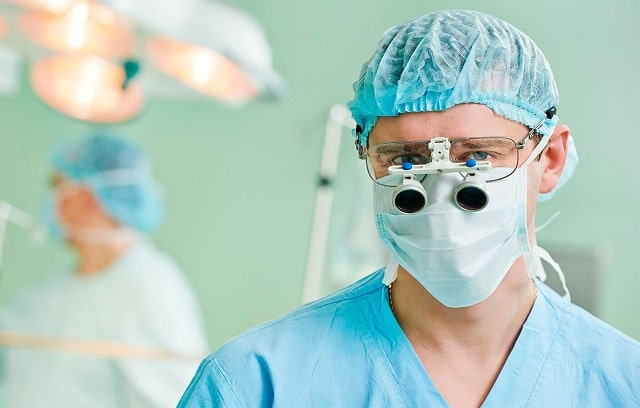 Нейрохирургия: когда и с какими проблемами обращаться к нейрохирургу?