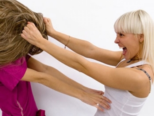 Женщина не захотела приютить подругу с детьми